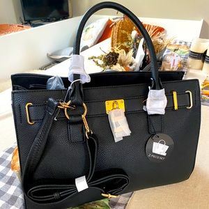 Jesse James conceal and carry NEW handbag